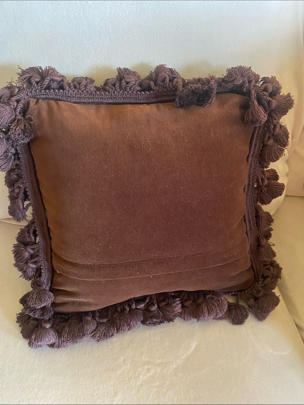 Vintage Basset Hound Needlepoint Accent Pillow - fringe trim - Picture 2 of 3
